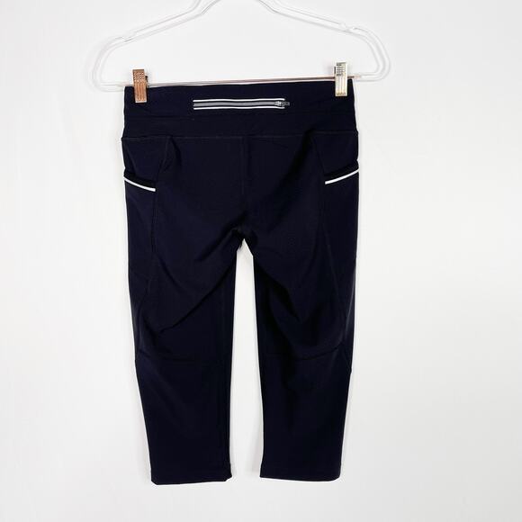 Athleta Black XSmall XS Mesh Textured Crop Capri Leggings Workout Running Pocket - Picture 2 of 11